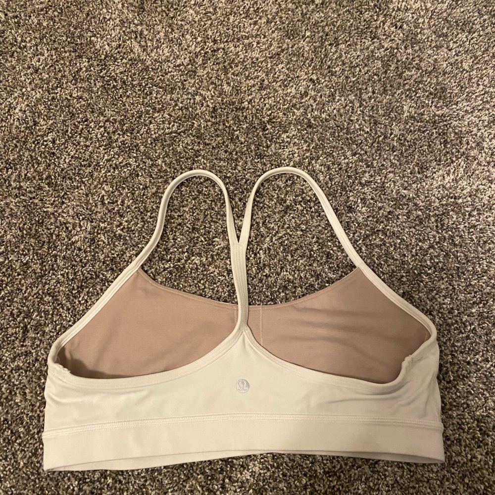womens LULULEMON sports bra
